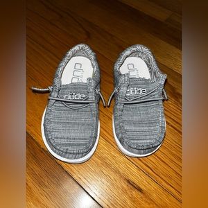 Hey Dudes Wally Linen Stone Shoes Size 6K